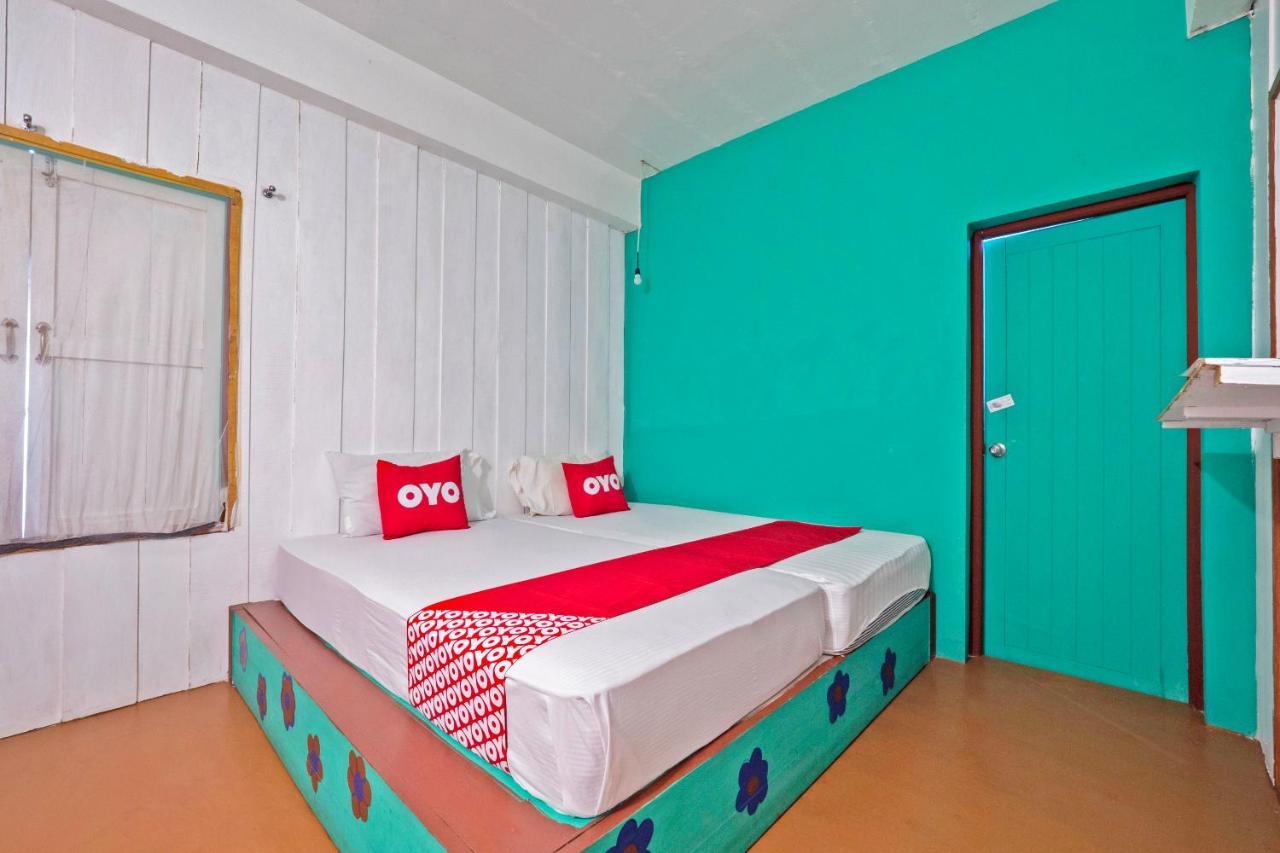 Oyo 75340 Klkl Hostel Csang-sziget Kültér fotó