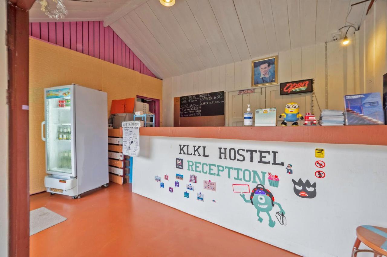 Oyo 75340 Klkl Hostel Csang-sziget Kültér fotó